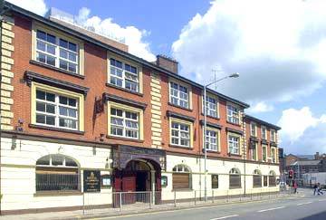 Hotel St Lawrence Luton  Bagian luar foto